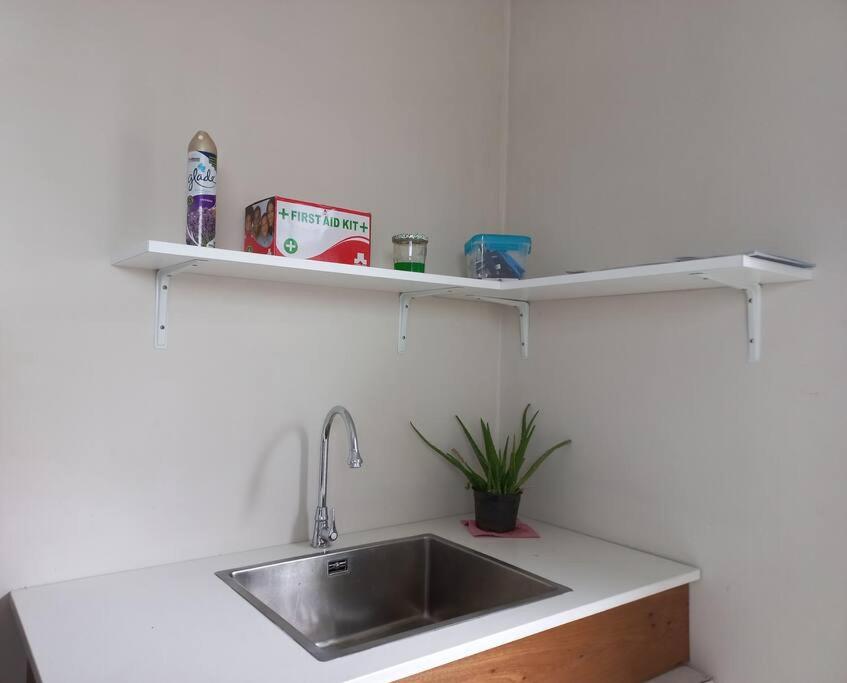 Fotografie z fotogalerie ubytování Bois Mapou Self Catering Apartments Unit 202 v destinaci Riviere Noire