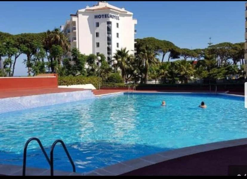 Bazén v ubytování New! Seaview-Vistas al Mar con Piscina en La Pineda nebo v jeho okolí