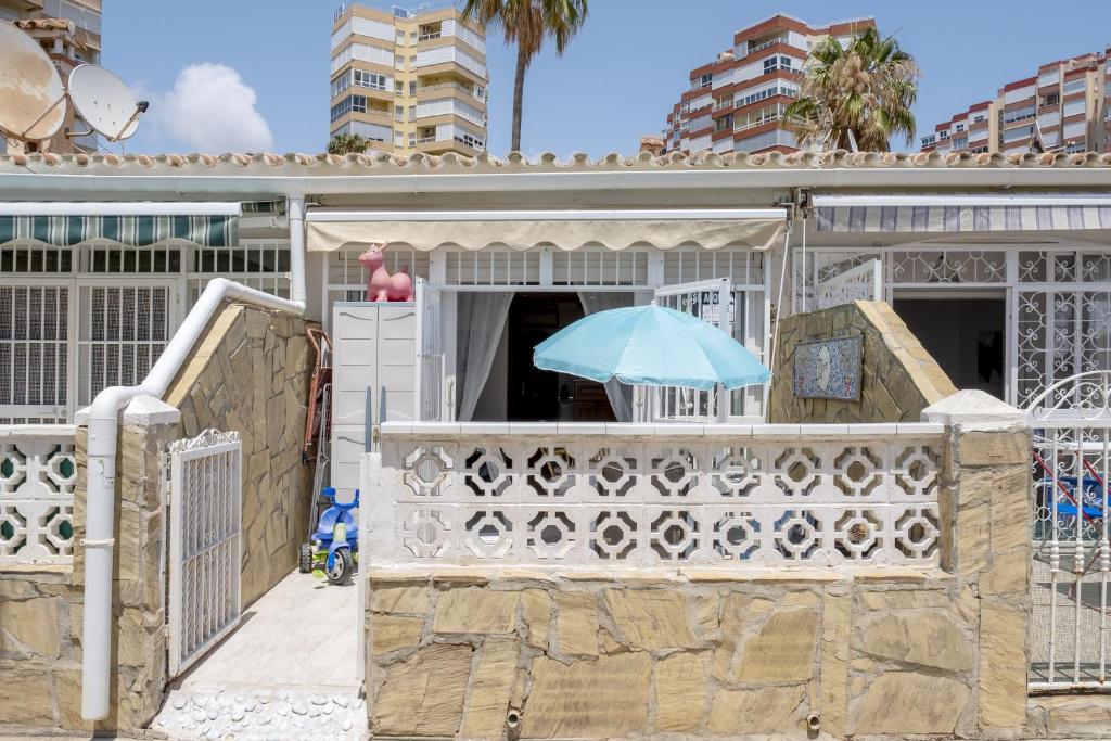 Balkón alebo terasa v ubytovaní Beachfront Bungalow
