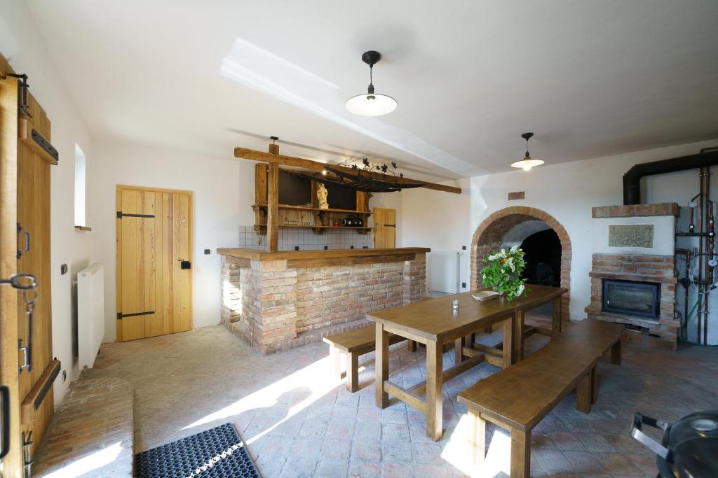 Kuchyň nebo kuchyňský kout v ubytování APARTMÁNY PAUSRAM