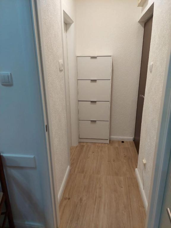 Jana apartments, Тиват (актуальные цены 2024 года)