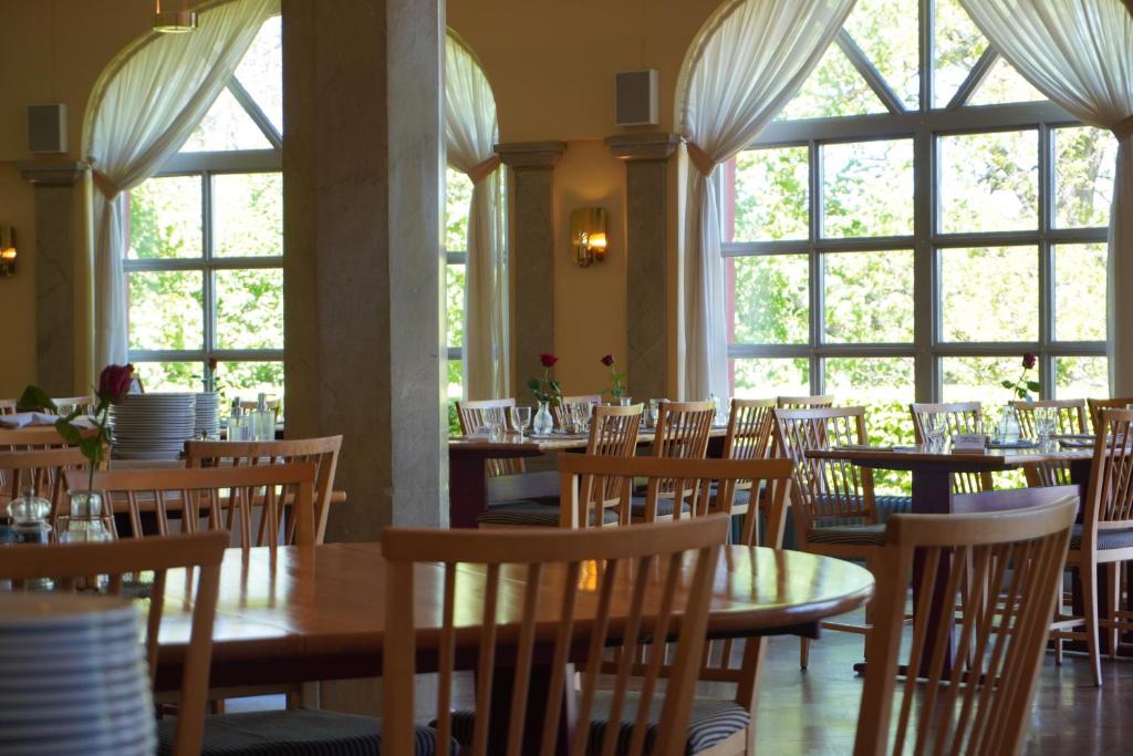 Restaurace v ubytování Stjärnholmsslott