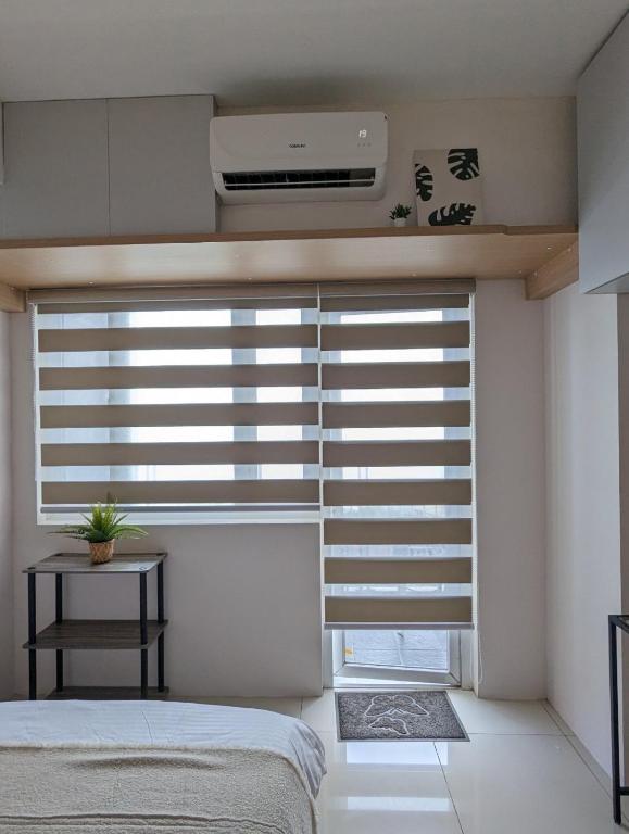 Breezy Tagaytay Condo photo