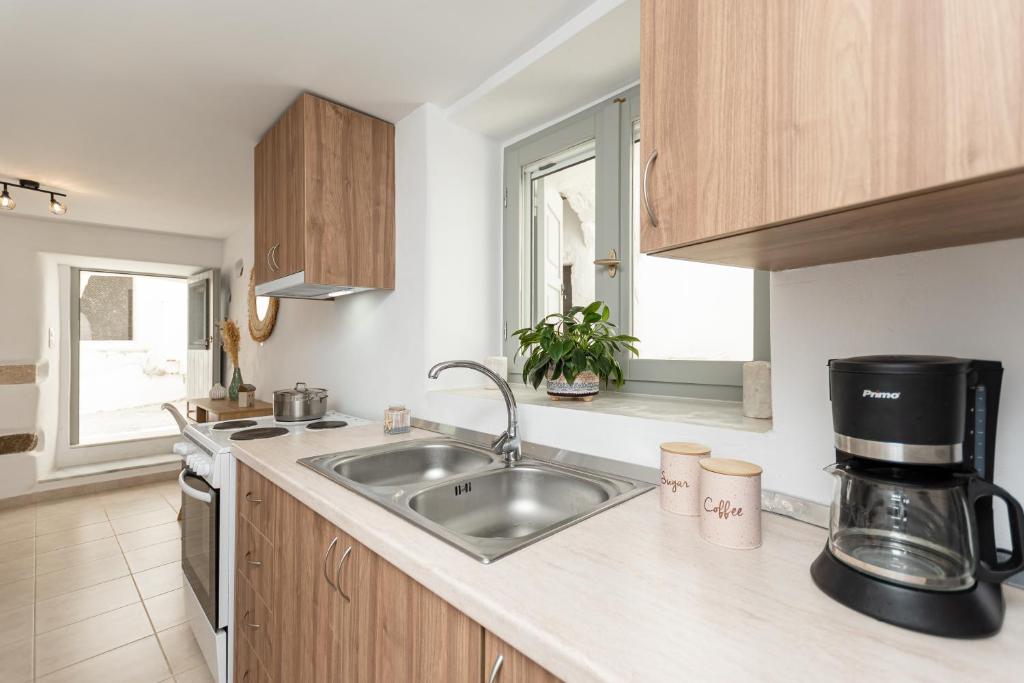 A kitchen or kitchenette at Lithorama