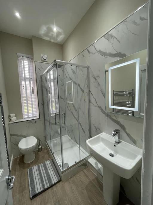 Koupelna v ubytování Luxury 2 Bedroom Cottage