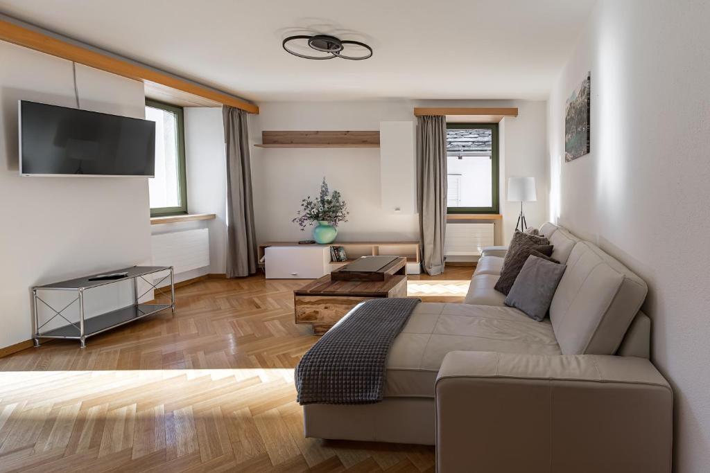 Posezení v ubytování Bernina Home, Bed & Breakfast