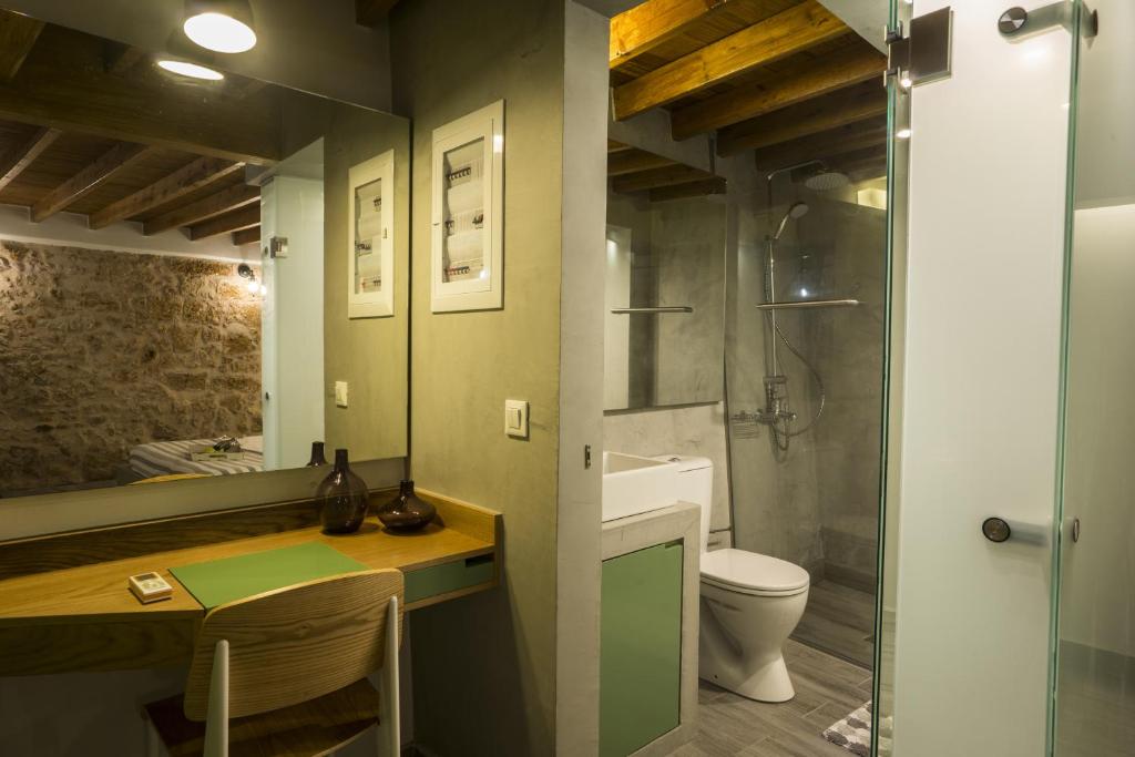 A bathroom at Eulogia Casa