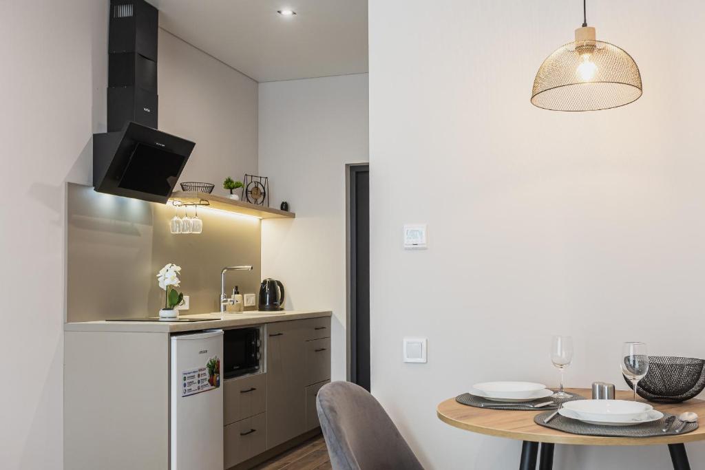 Aura Home - Deluxe Double Studio