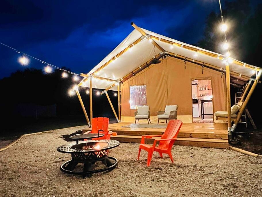 Tropical glamping with hot tub, Cleveland – Updated 2023 Prices