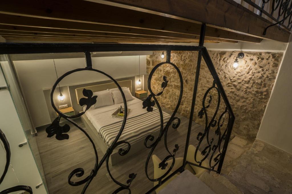 A bed or beds in a room at Eulogia Casa
