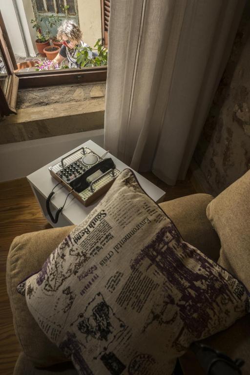 A seating area at Eulogia Casa