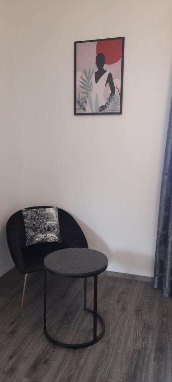 Posezení v ubytování Maison cosy avec piscine