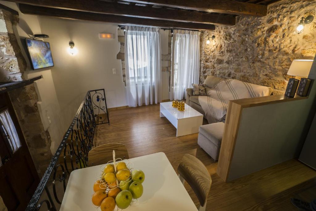 A seating area at Eulogia Casa