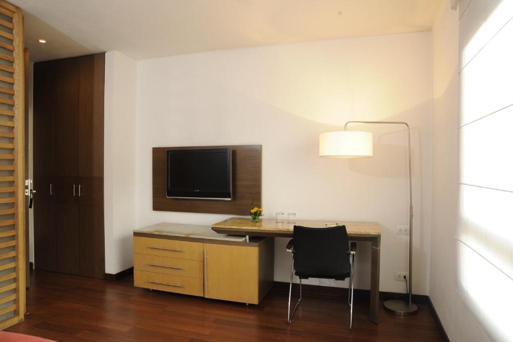 TV a/nebo společenská místnost v ubytování Mercure Bogota BH Retiro