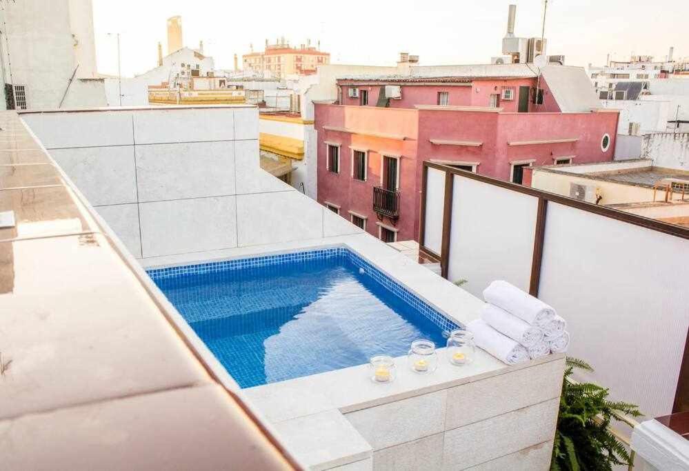 Ático con piscina junto catedral de Sevilla, Sevilla ...