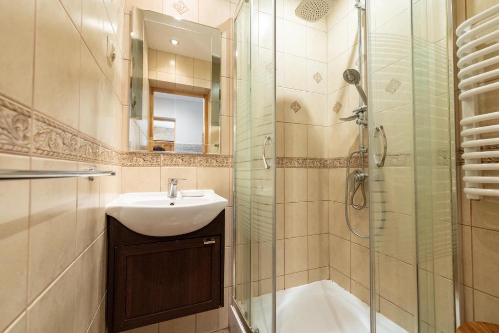 Domki i Apartamenty Cicha Dolina z jacuzzi - 5