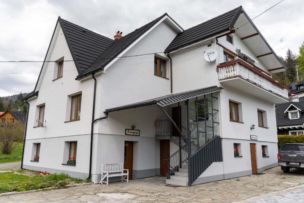 Domki i Apartamenty Cicha Dolina z jacuzzi - 2