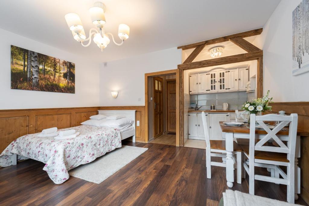 Domki i Apartamenty Cicha Dolina z jacuzzi - 11