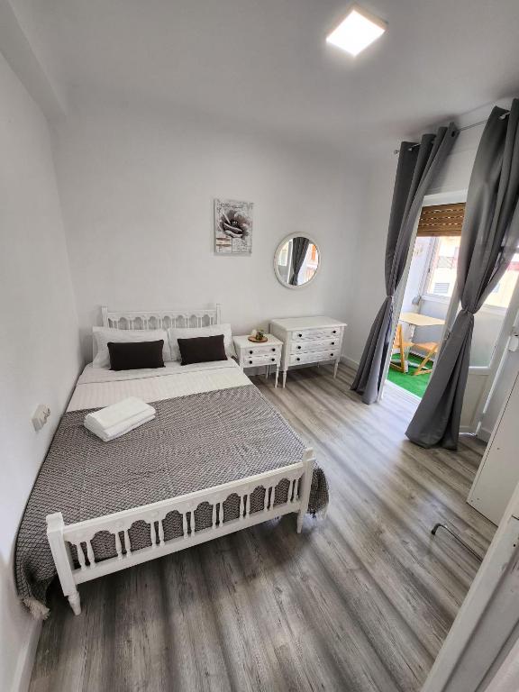 Giường trong phòng chung tại Nice Flat Alicante - Jijona