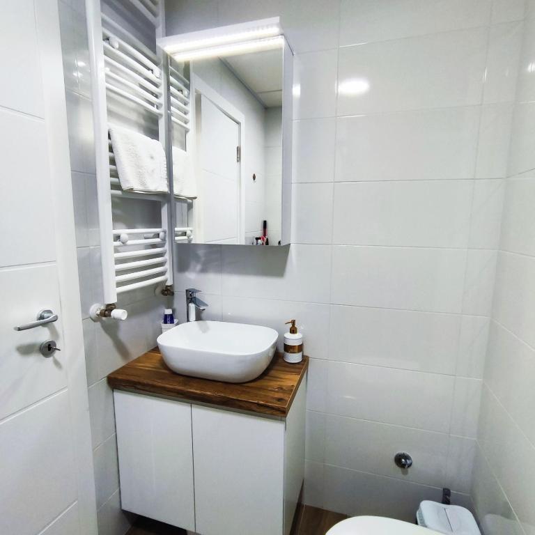 Koupelna v ubytování VIP Apartment