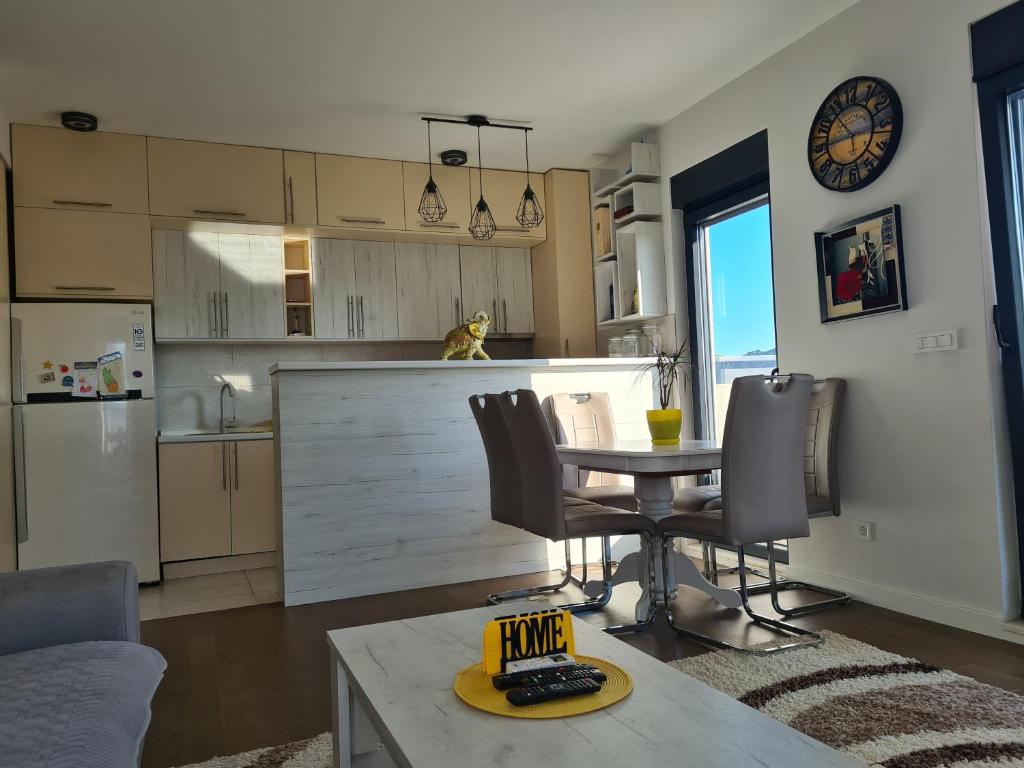 Köök või kööginurk majutusasutuses Apartman A&M