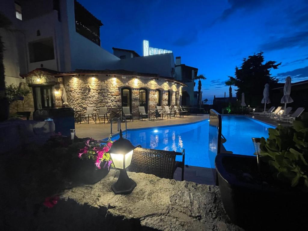 Bazén v ubytovaní Samel Hotel alebo v jeho blízkosti