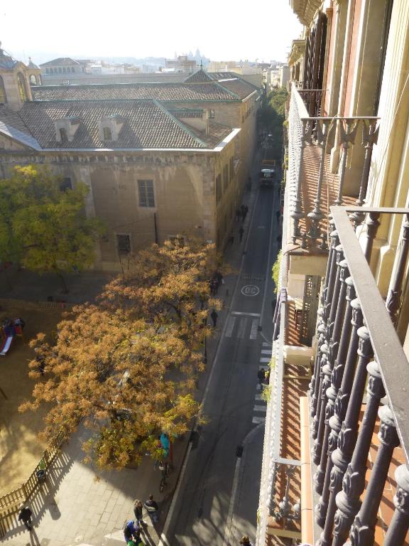 Hostal Iznájar Barcelona - Resim 12