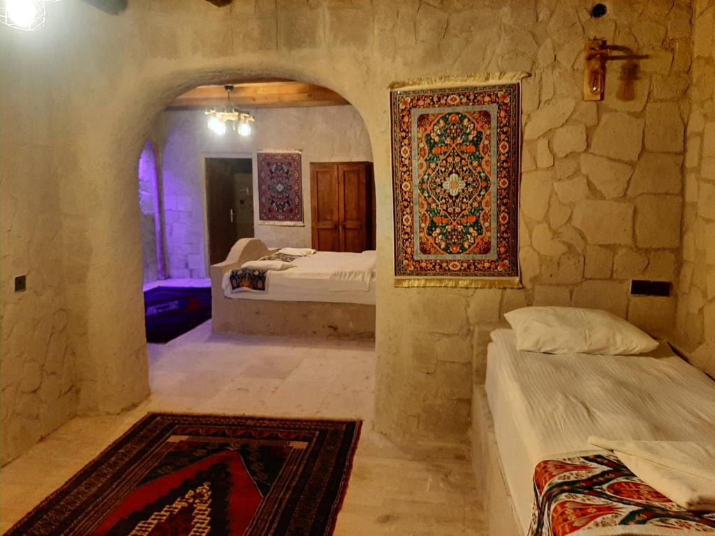 Seven Rock Cave Hotel - 17