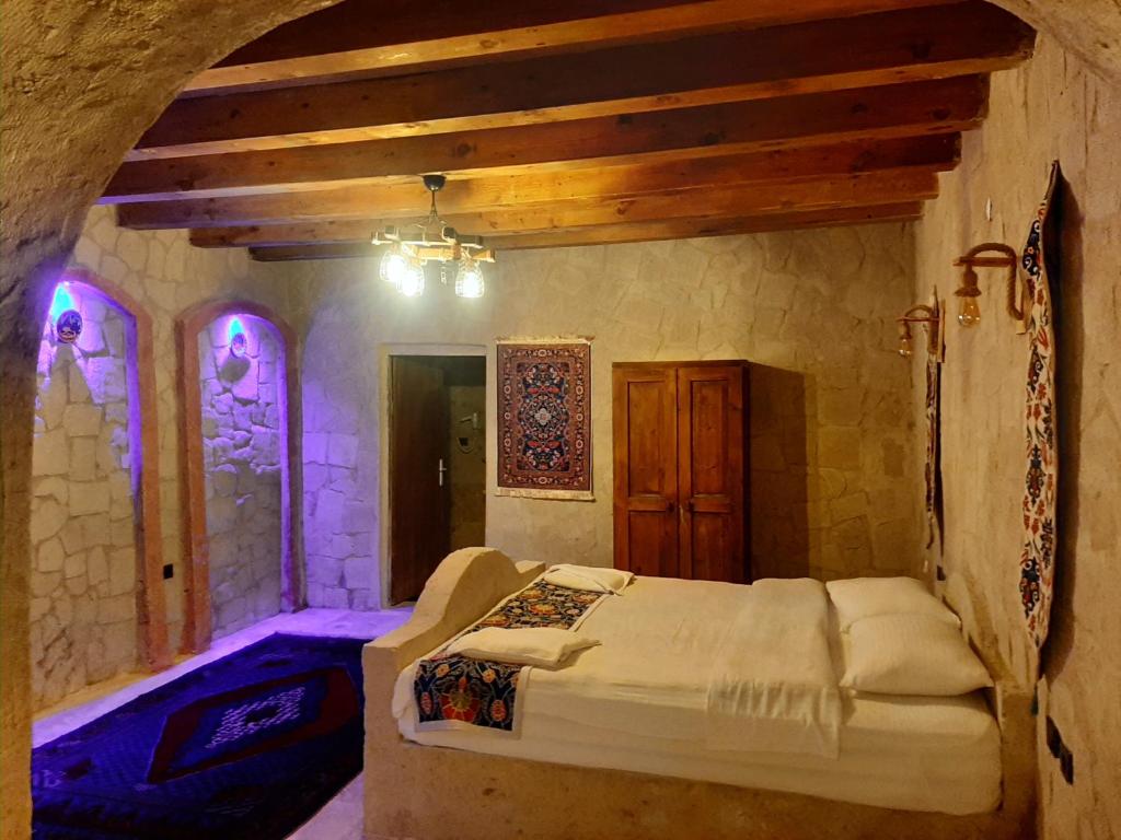 Seven Rock Cave Hotel - 16