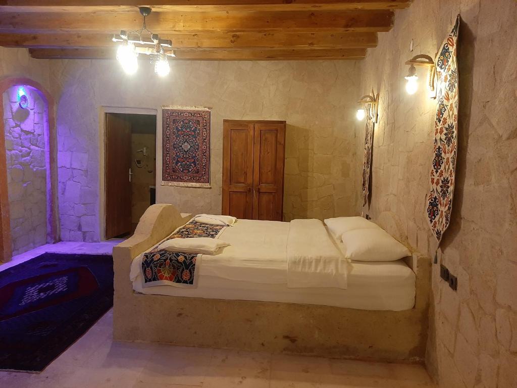 Seven Rock Cave Hotel - 19