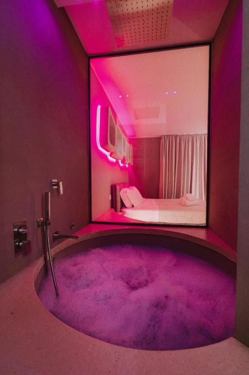 Postel nebo postele na pokoji v ubytování Euphoria Resort