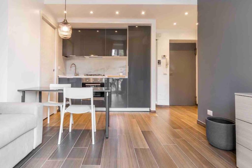 Bellaria House M5 San Siro Milano City WI-FI Super Veloce