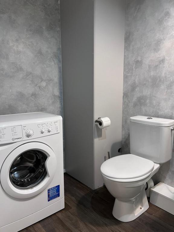 Downtown Apartments - 