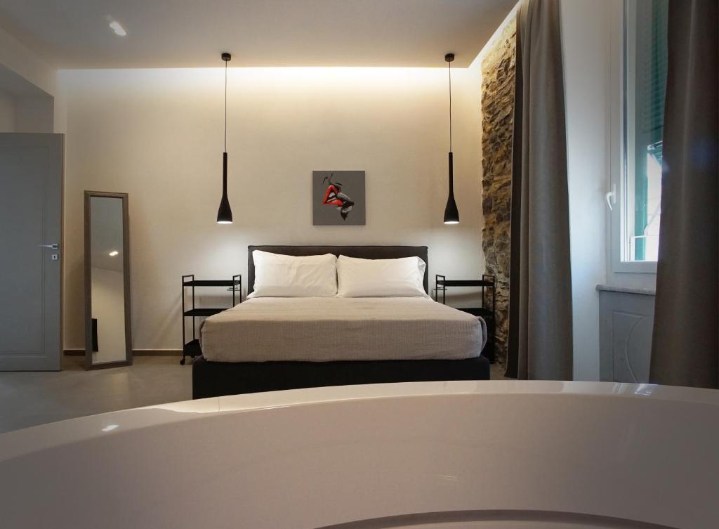 Llit o llits en una habitació de New Moon Rooms