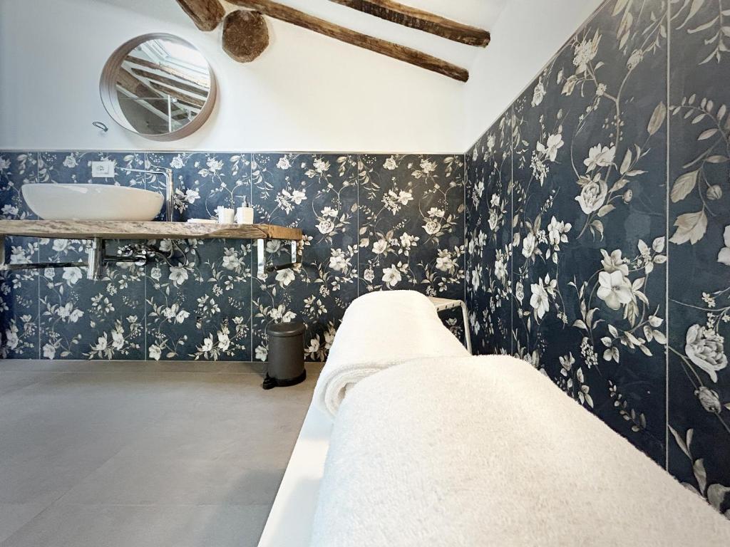 Llit o llits en una habitació de New Moon Rooms