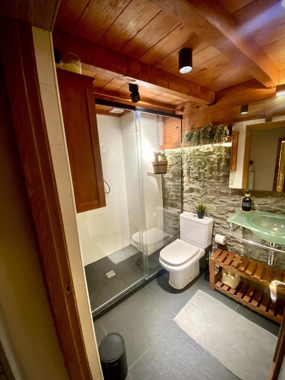 Koupelna v ubytování CAL DOMÈNEC RIALP - Dúplex con encanto - Se admiten mascotas