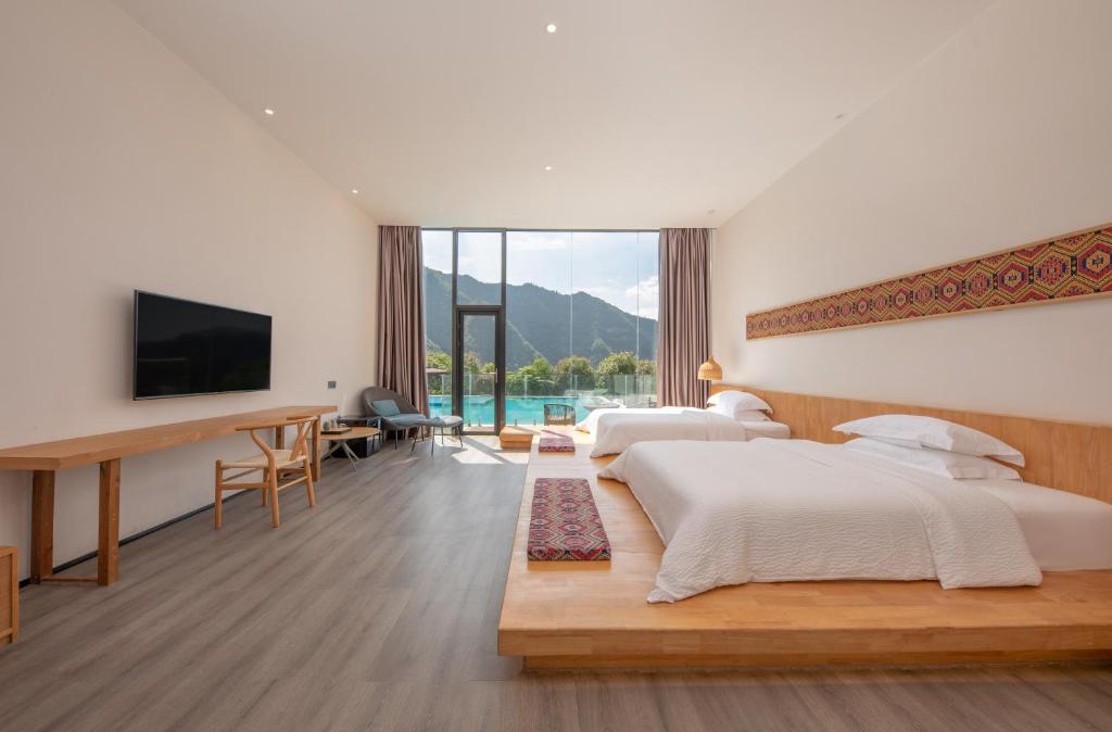 Avatar Mountain Resort - Habitación Gemela Con Balcón