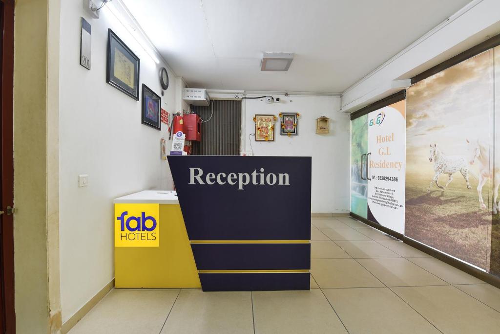 Vstupní hala nebo recepce v ubytování FabHotel GL Residency - Satellite