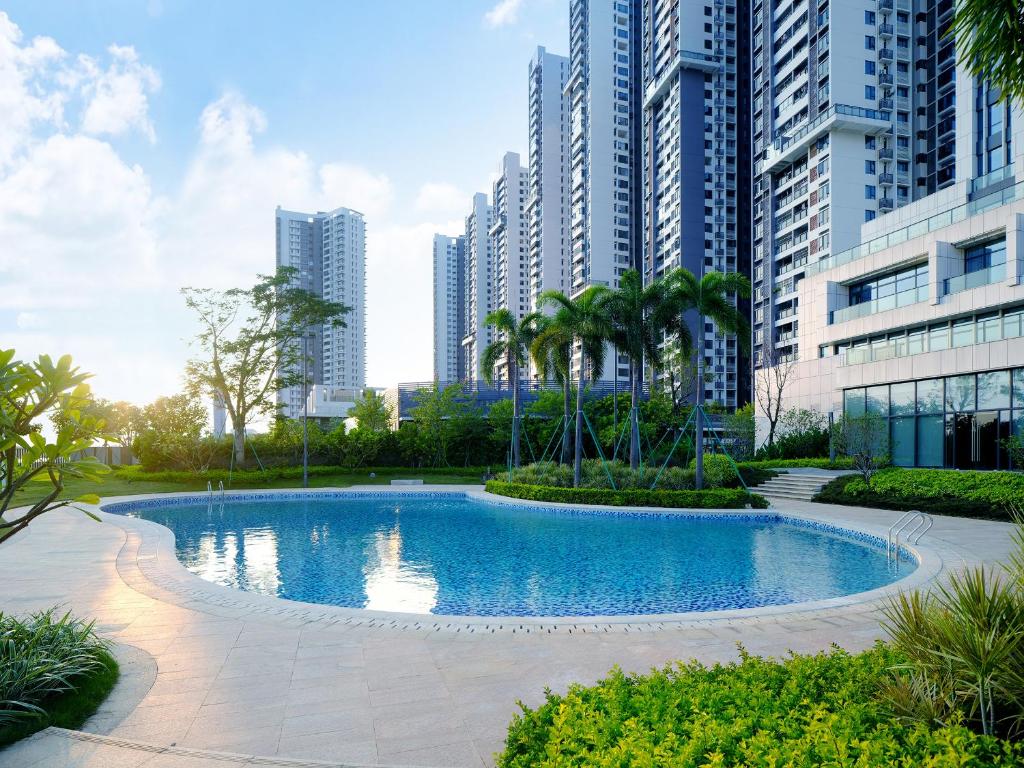 Bazén v ubytování White Swan VYV Hotel, Foshan nebo v jeho okolí
