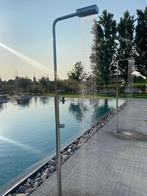 Bazén v ubytování Agriturismo Tre di Spade nebo v jeho okolí