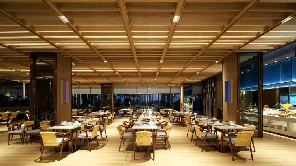 Restaurace v ubytování White Swan VYV Hotel, Foshan