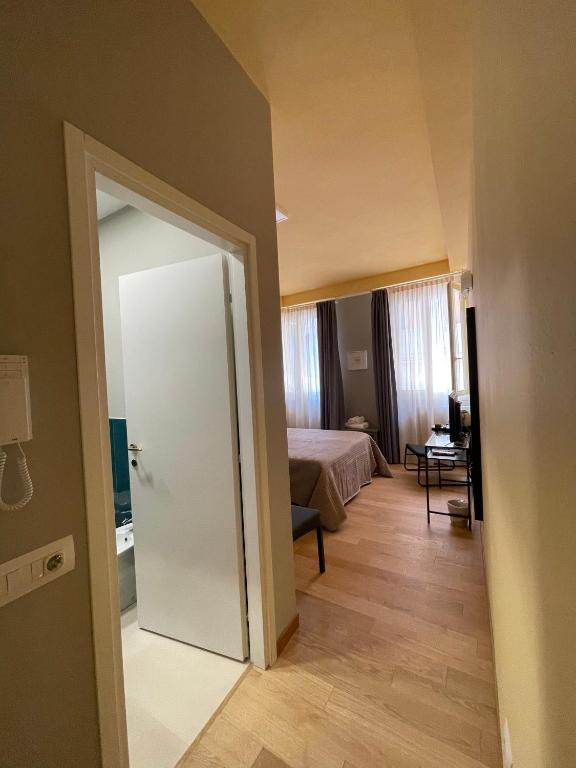 Apartment Hotel Marchesini - Salle Double Ou Jumelle Standard