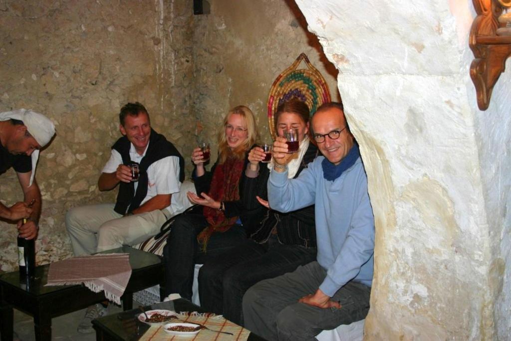NITOVIKLA Hotel & Cave Restaurant & Pool An authentic local experience !
