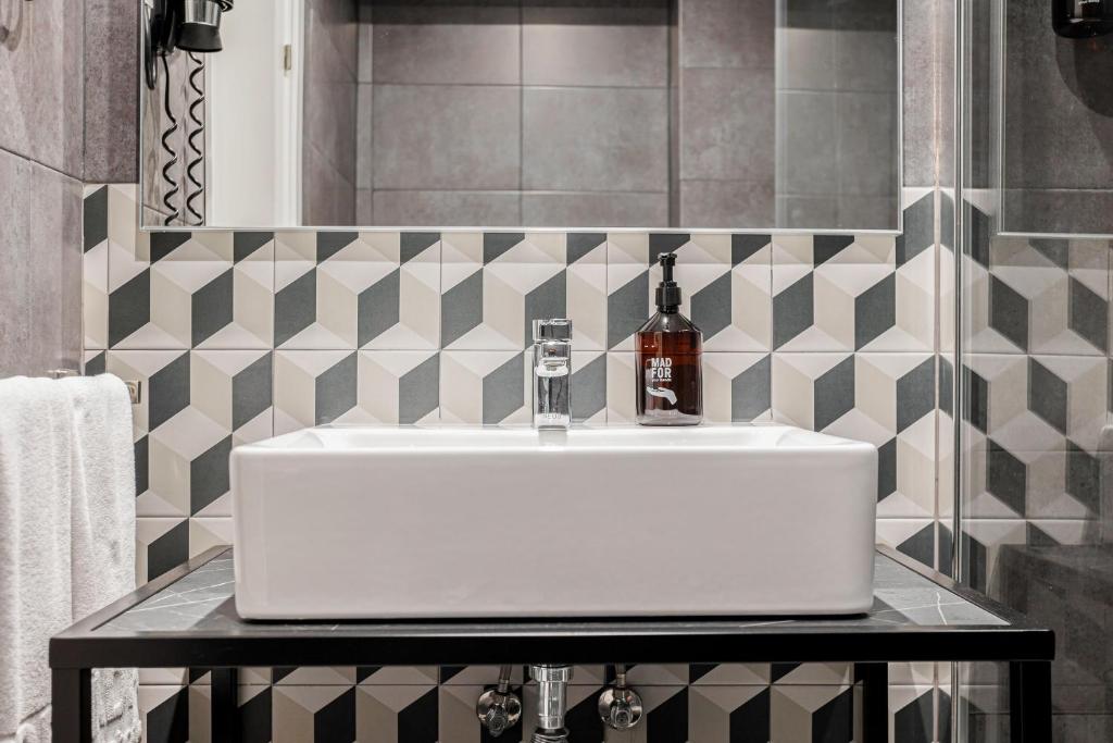 Hotel Acta Madfor - Resim 37