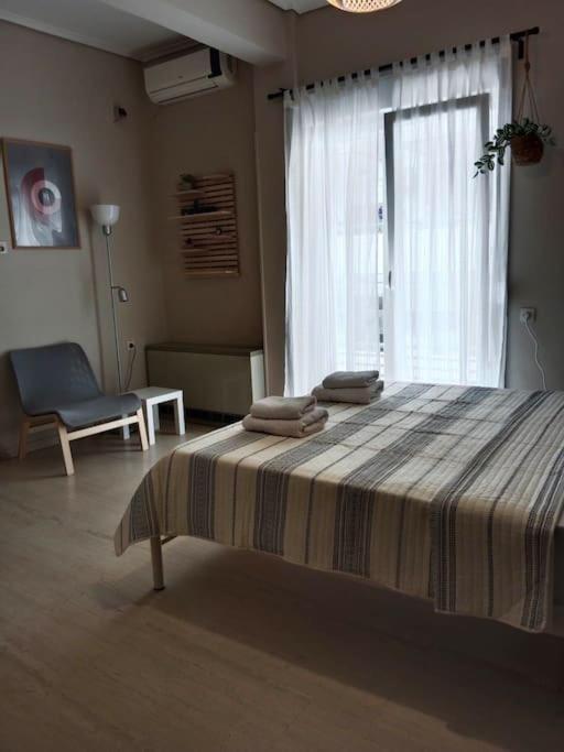 Cherry - HappyHostGr - Downtown Apartment - 6