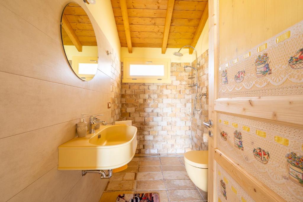 Koupelna v ubytování Il Campo di Nonno Giò