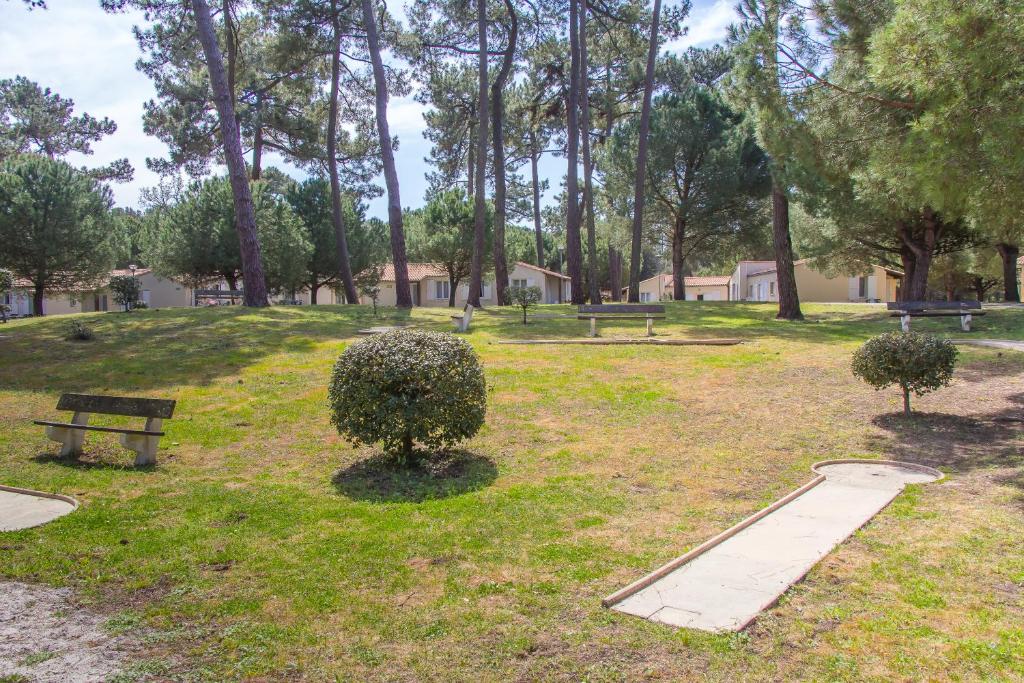 Zahrada ubytování Azureva Ile d'Oleron