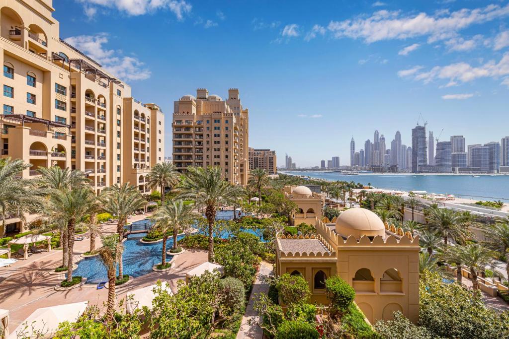 Sea and Marina View in Fairmont North Daniels 2BR