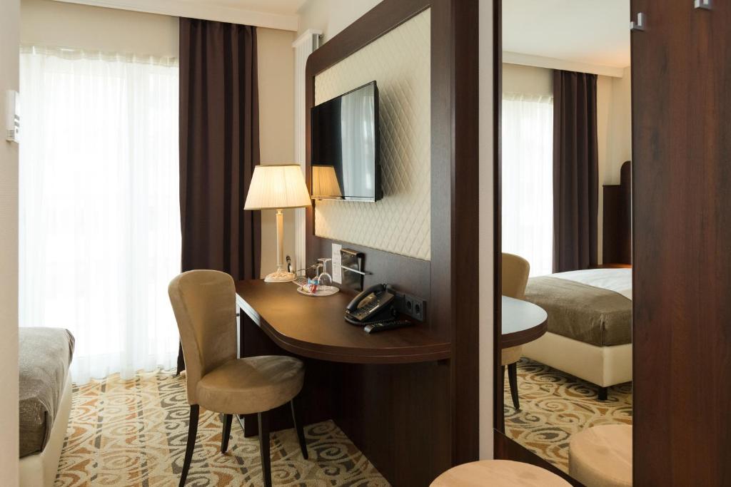 Cama ou camas em um quarto em Hotel Schopenhauer Hof