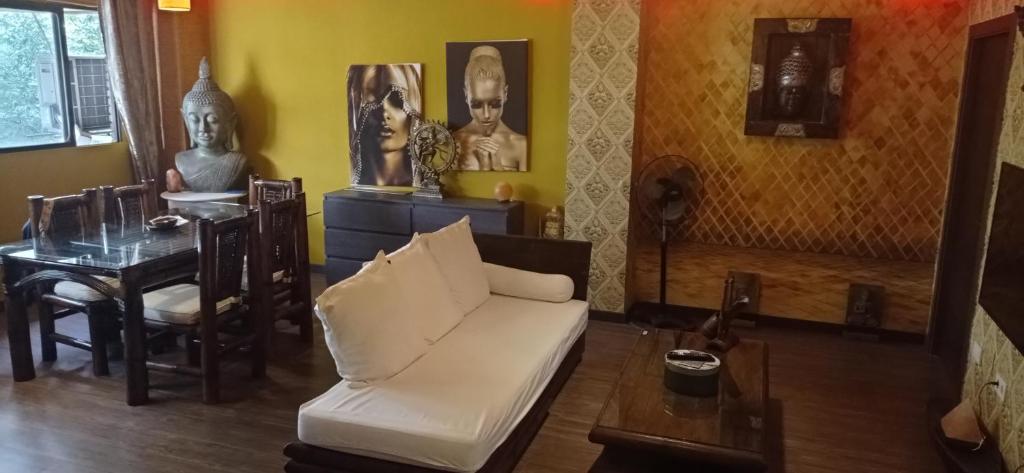 Eternity Alicante, Alicante – Updated 2023 Prices